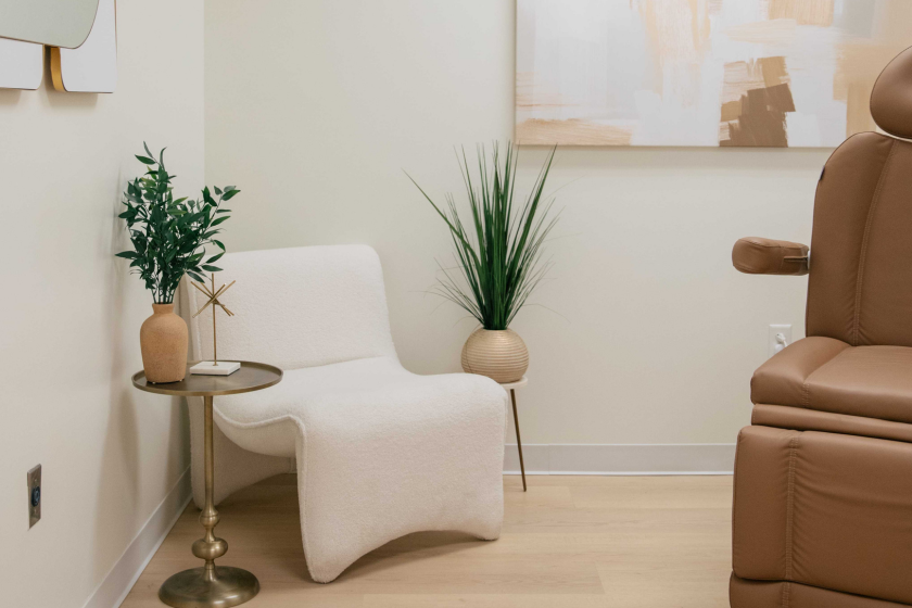 Tox and DiamondGlow Fall Refresh package at H-MD Medical Spa